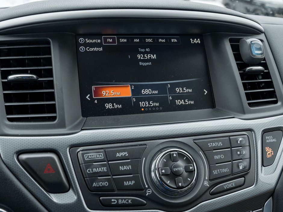 2020 Nissan Pathfinder SL-25