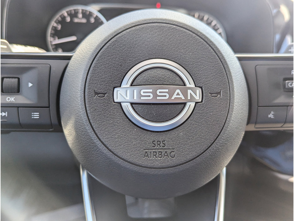 2024 Nissan Pathfinder SL-26