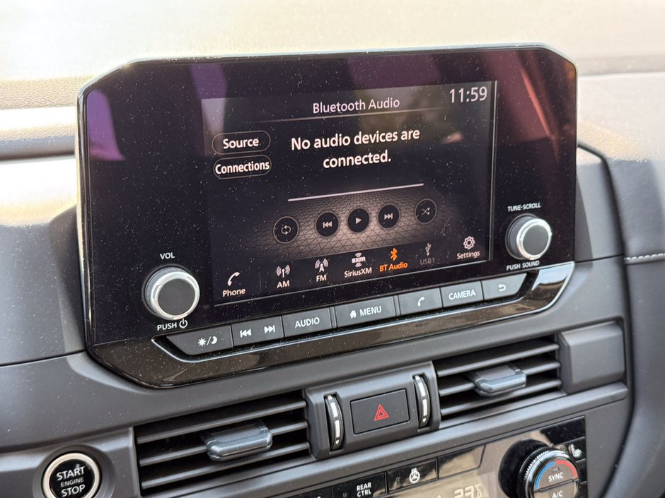 2024 Nissan Pathfinder S-25