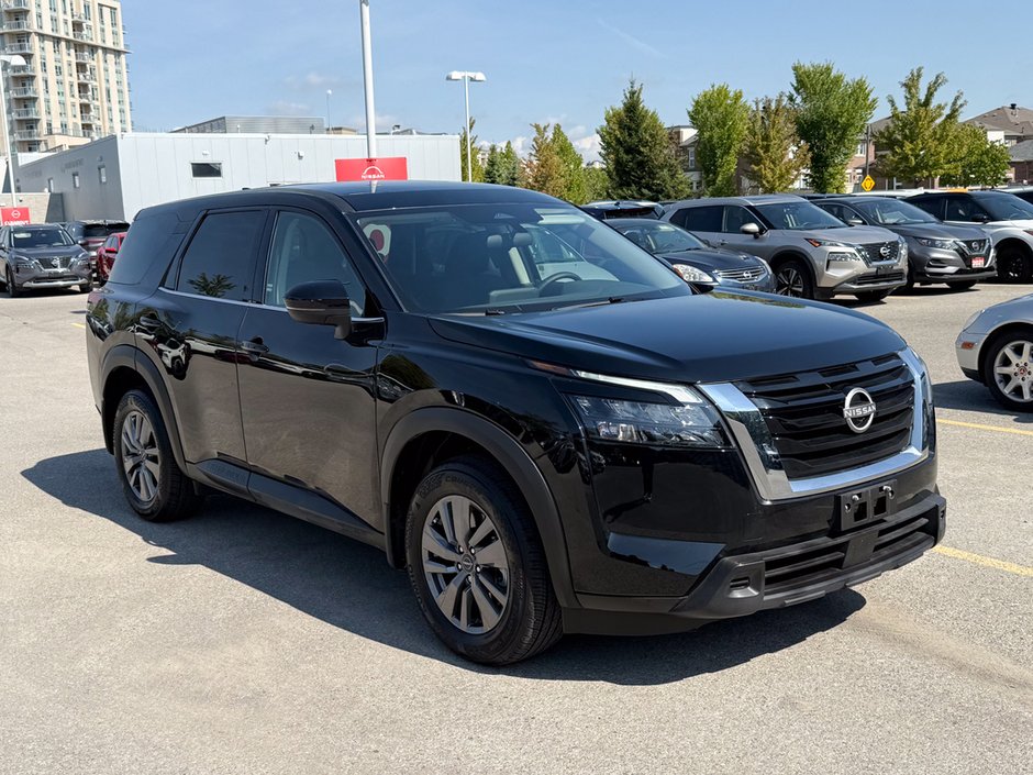2024 Nissan Pathfinder S-9