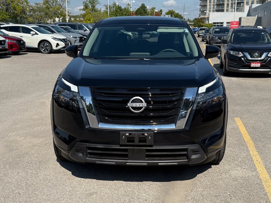 2024 Nissan Pathfinder S-2