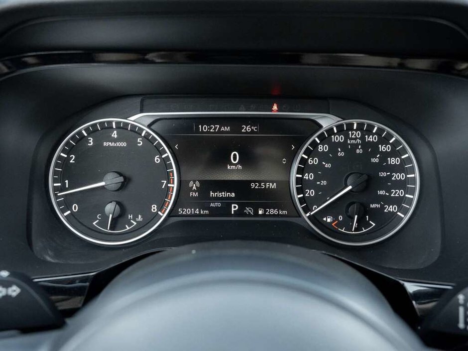 2024 Nissan Pathfinder SV-9