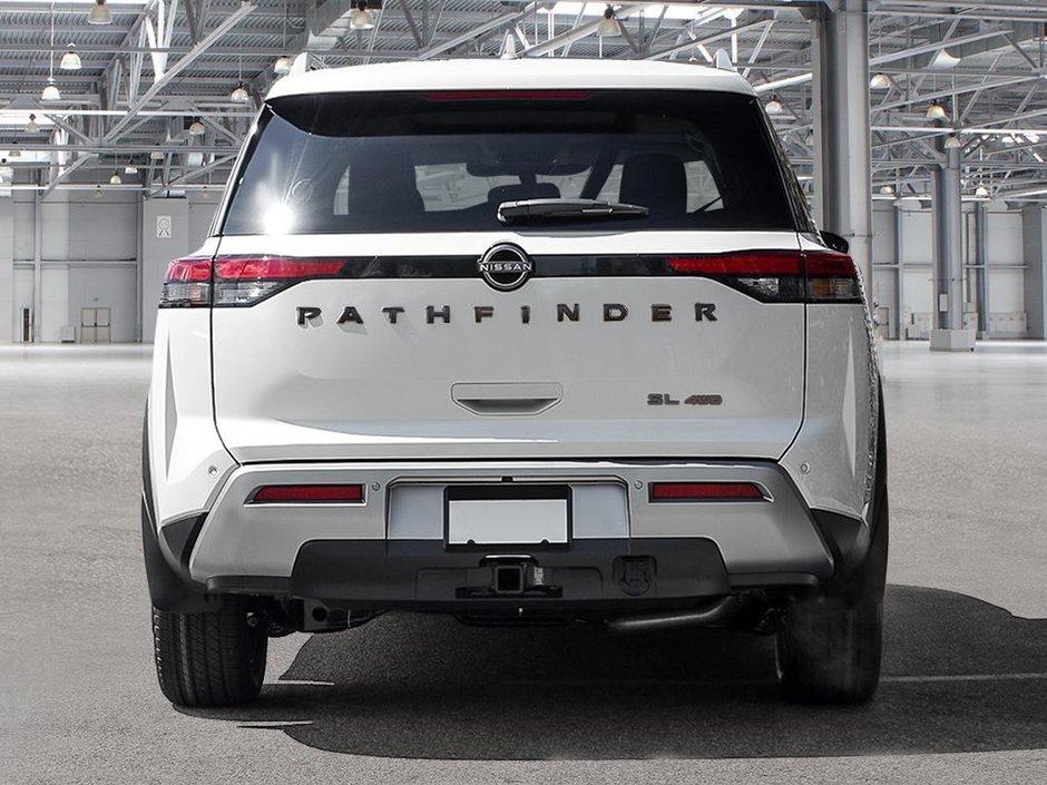 2025 Nissan Pathfinder SL-4