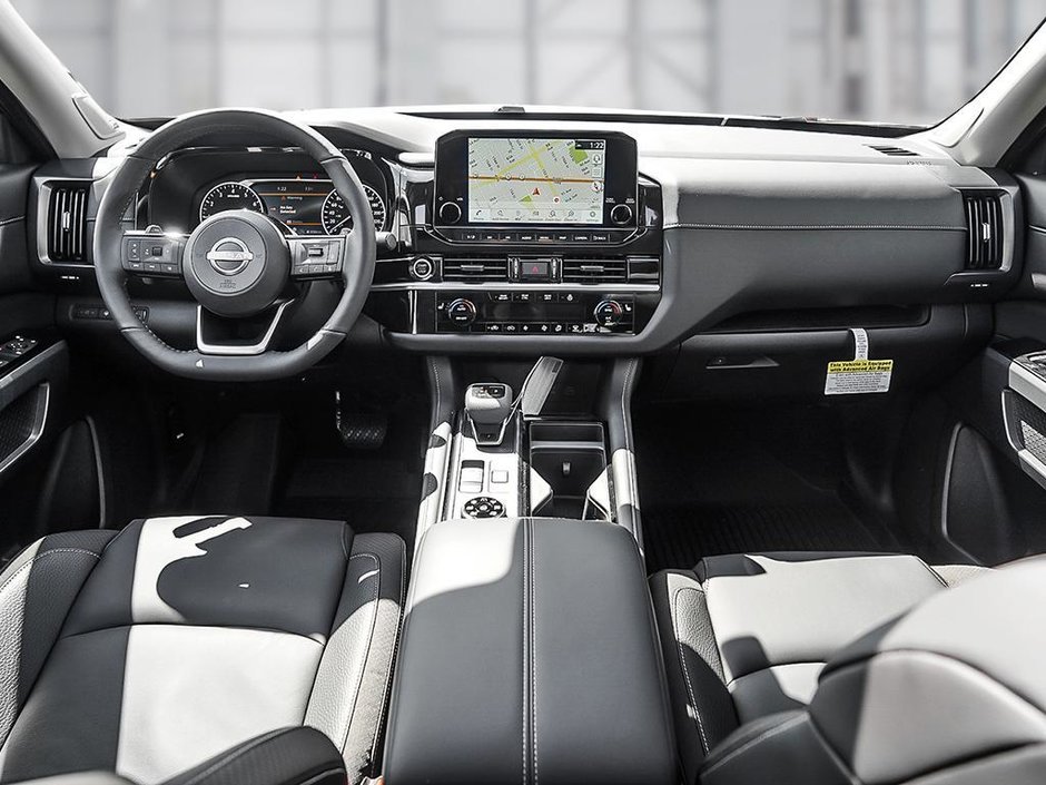 2025 Nissan Pathfinder SL-22