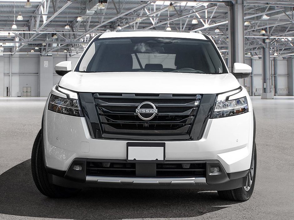 2025 Nissan Pathfinder SL-1