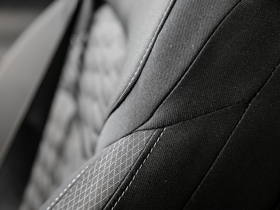 2025 Nissan Pathfinder S-19