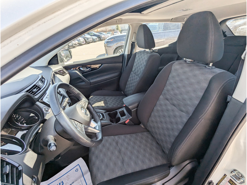 2020 Nissan Qashqai SV-22