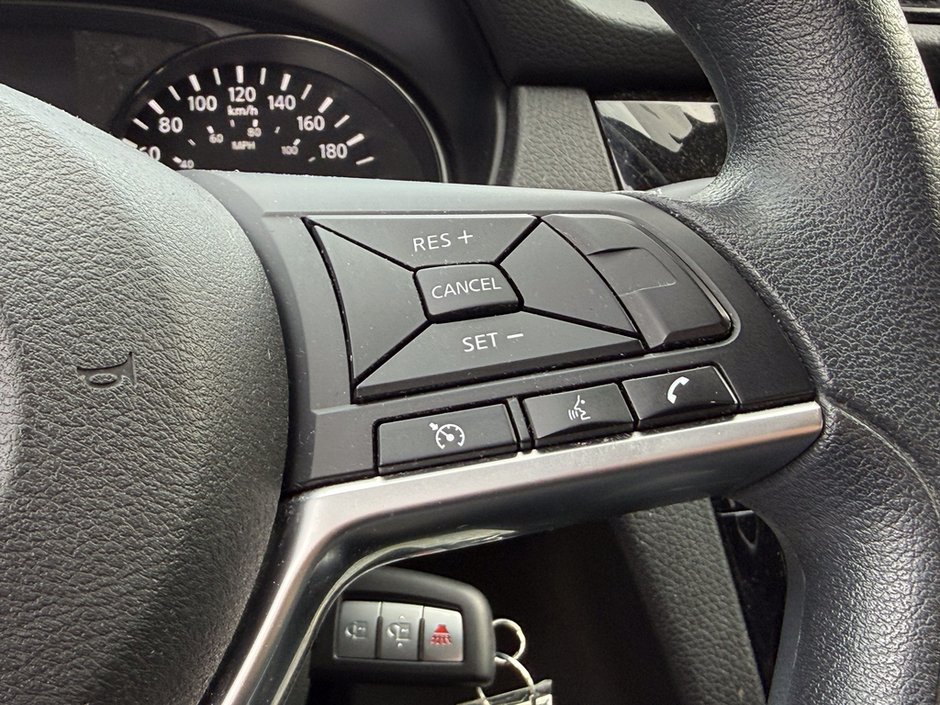 2020 Nissan Qashqai S-15