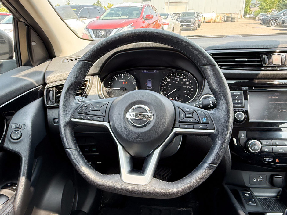 2021 Nissan Qashqai SV-19
