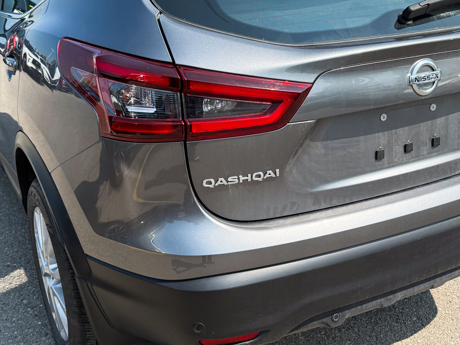 2021 Nissan Qashqai SV-12