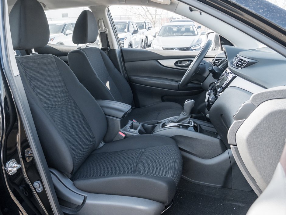 2021 Nissan Qashqai S-20