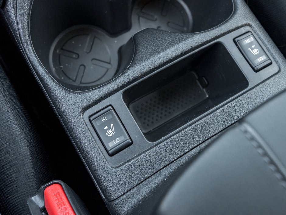 2021 Nissan Qashqai S-17