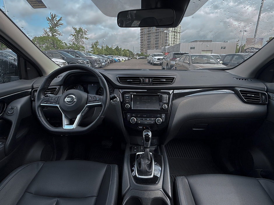 2022 Nissan Qashqai SL-17