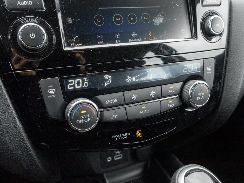 2023 Nissan Qashqai SV-17