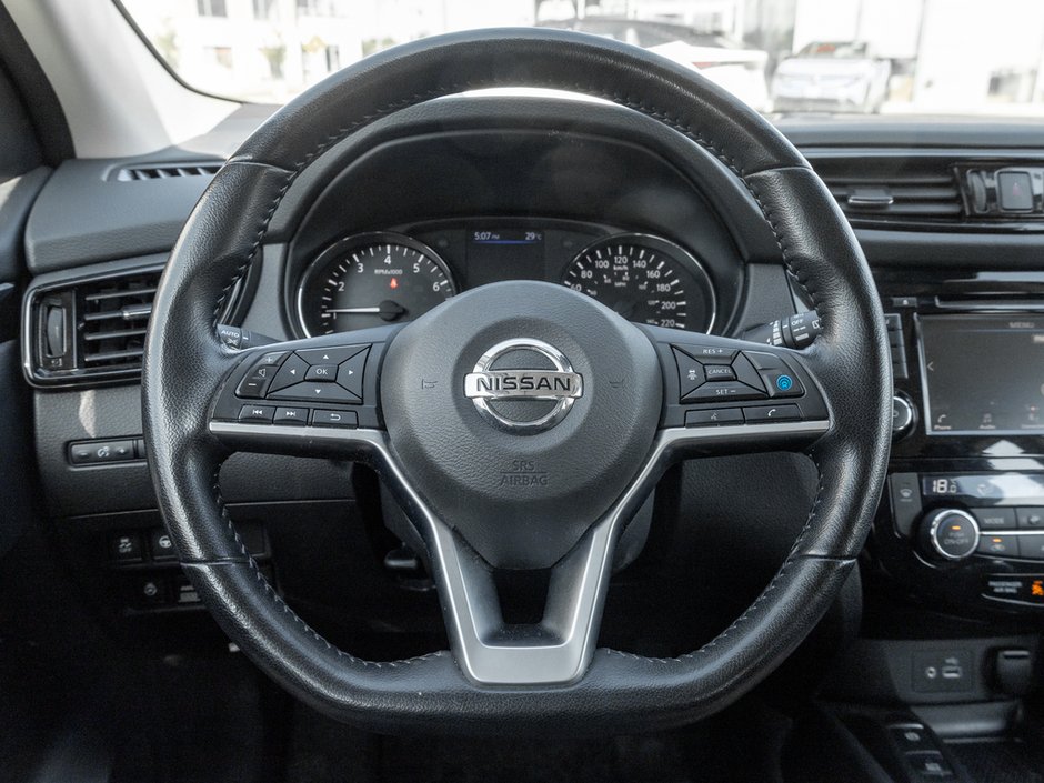 2023 Nissan Qashqai SV-8
