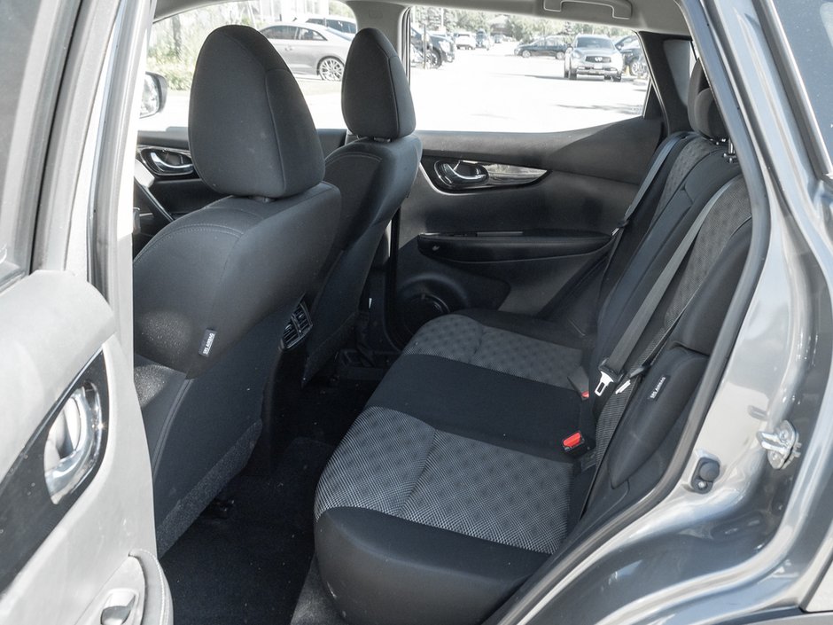 2023 Nissan Qashqai SV-20