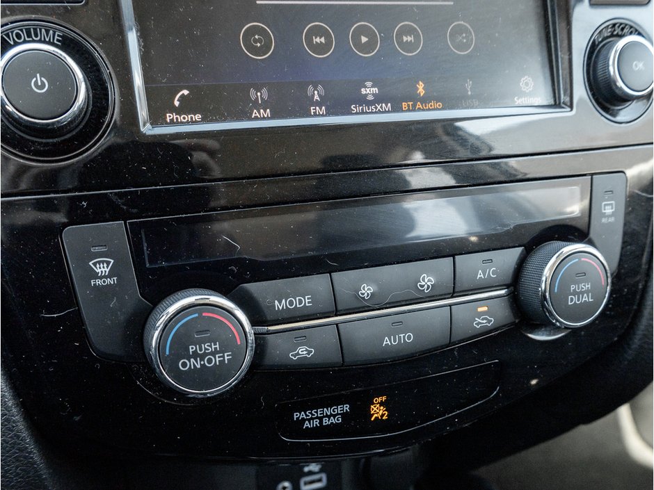 2023 Nissan Qashqai SL-19