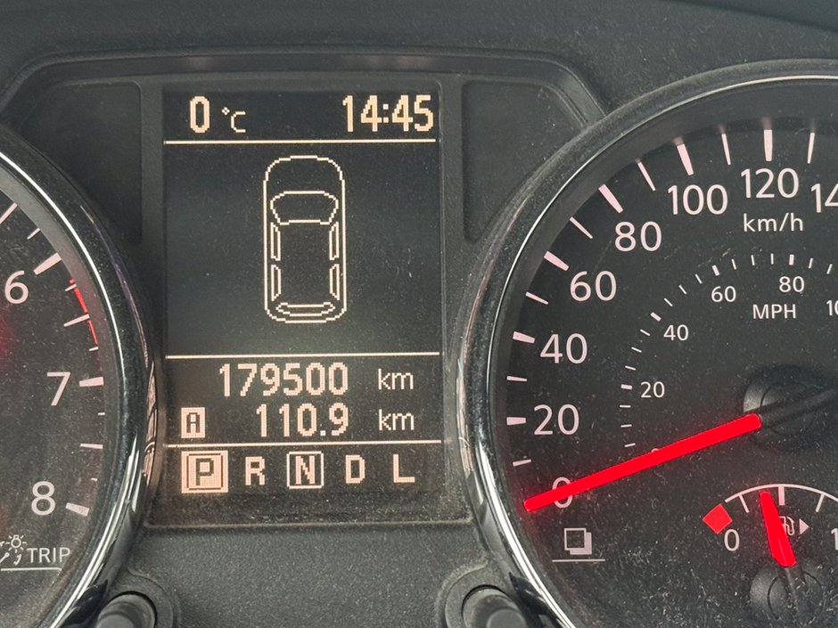 2011 Nissan Rogue SV-11