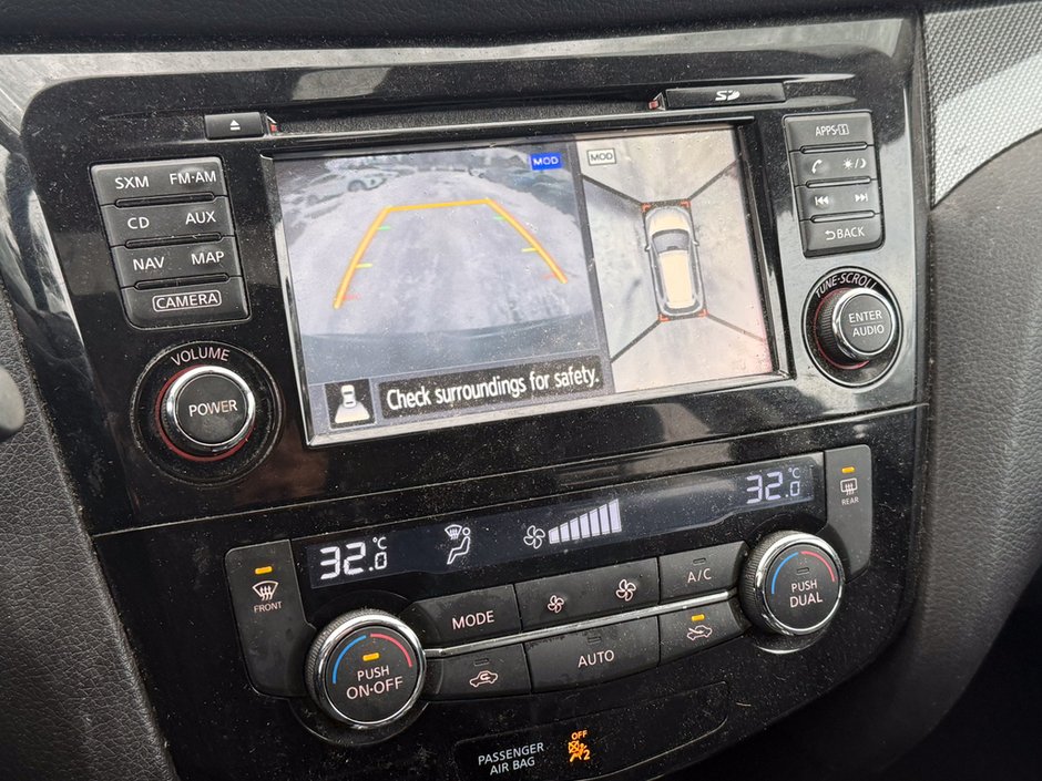 2015 Nissan Rogue SL-12