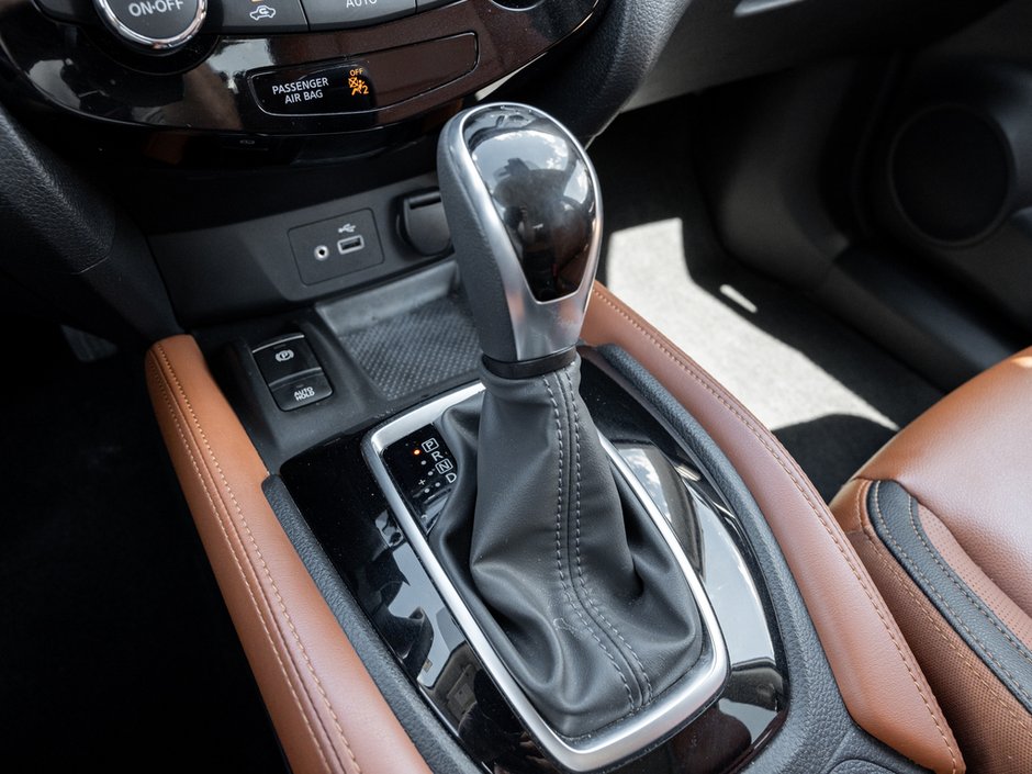 2019 Nissan Rogue SL-17
