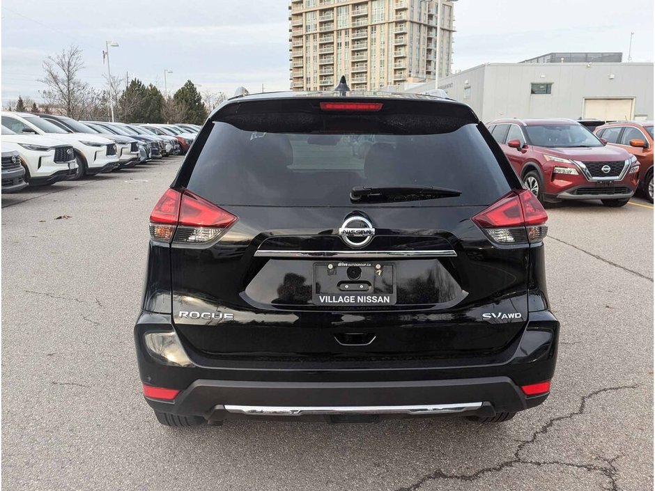 2020 Nissan Rogue SV-6