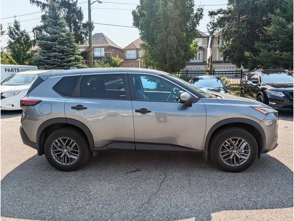 2021 Nissan Rogue S-9