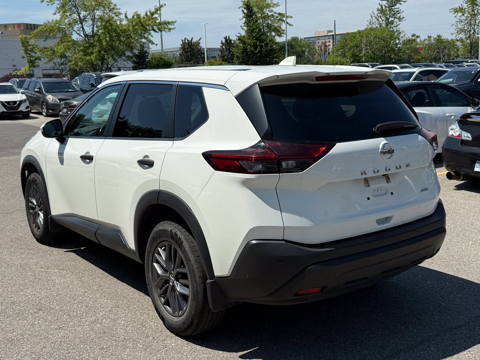 2021 Nissan Rogue S-6