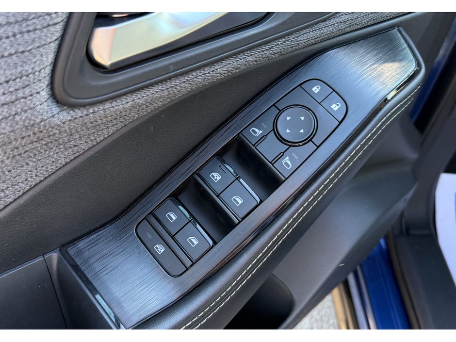 2021 Nissan Rogue SV-18