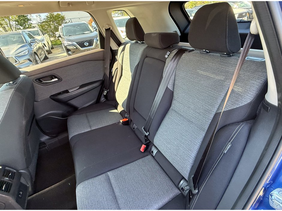 2021 Nissan Rogue SV-15