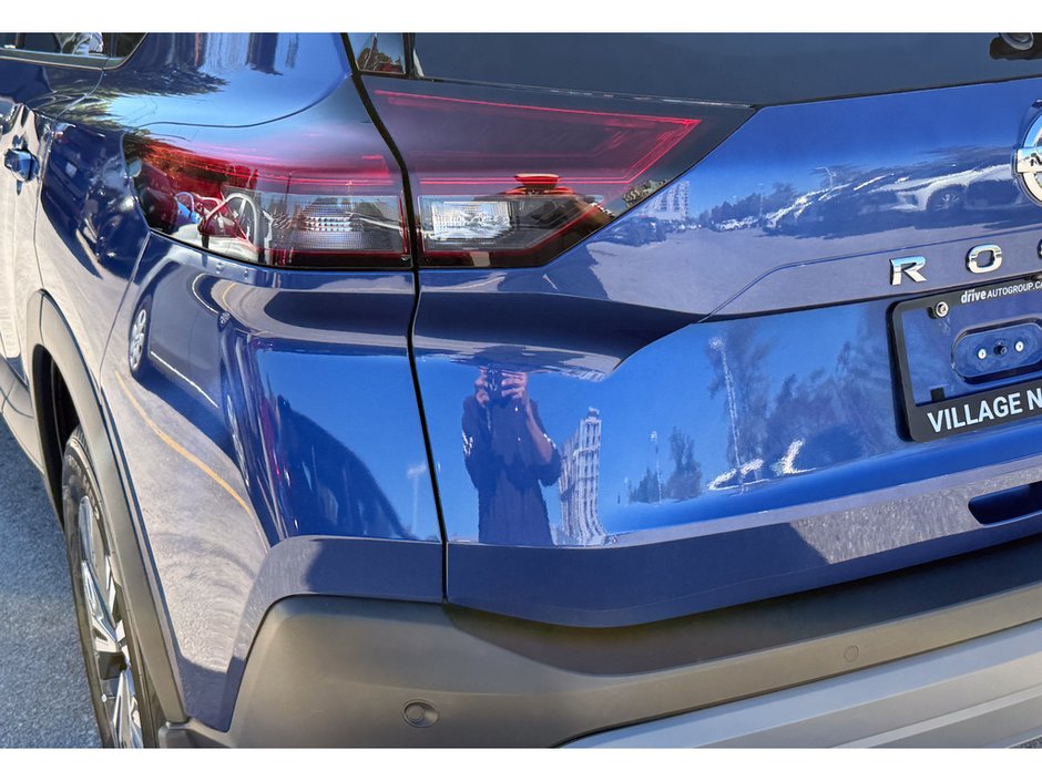 2021 Nissan Rogue SV-12