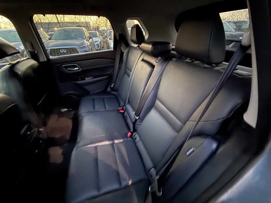 2021 Nissan Rogue SV-15