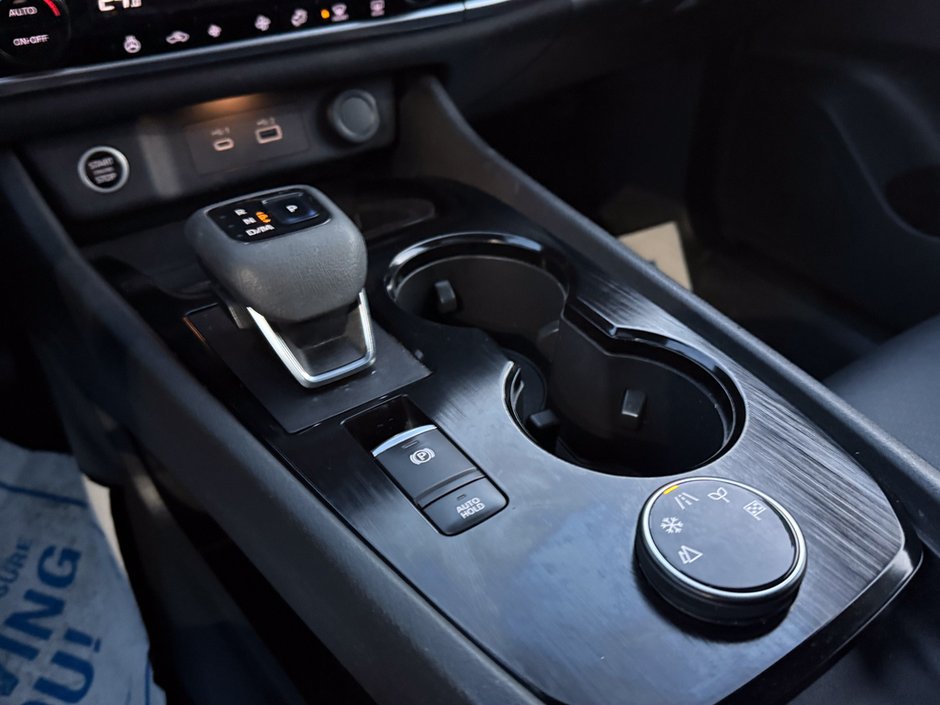 2021 Nissan Rogue SV-19