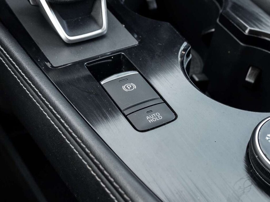 2021 Nissan Rogue Platinum-19