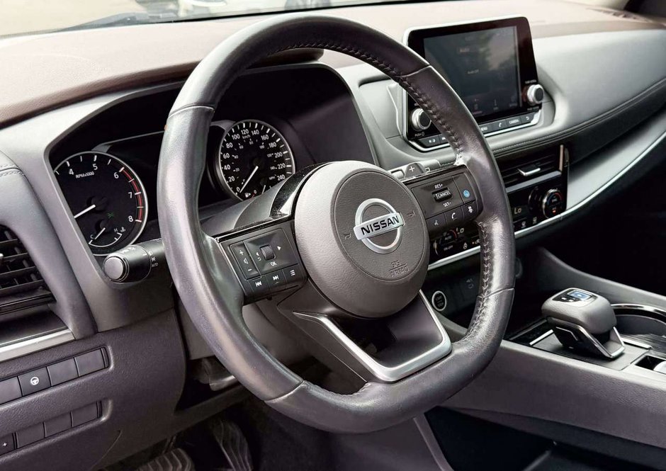 2021 Nissan Rogue SV-24