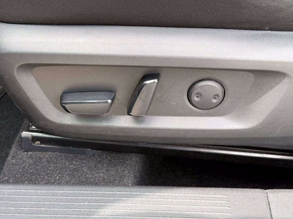 2021 Nissan Rogue SV-21