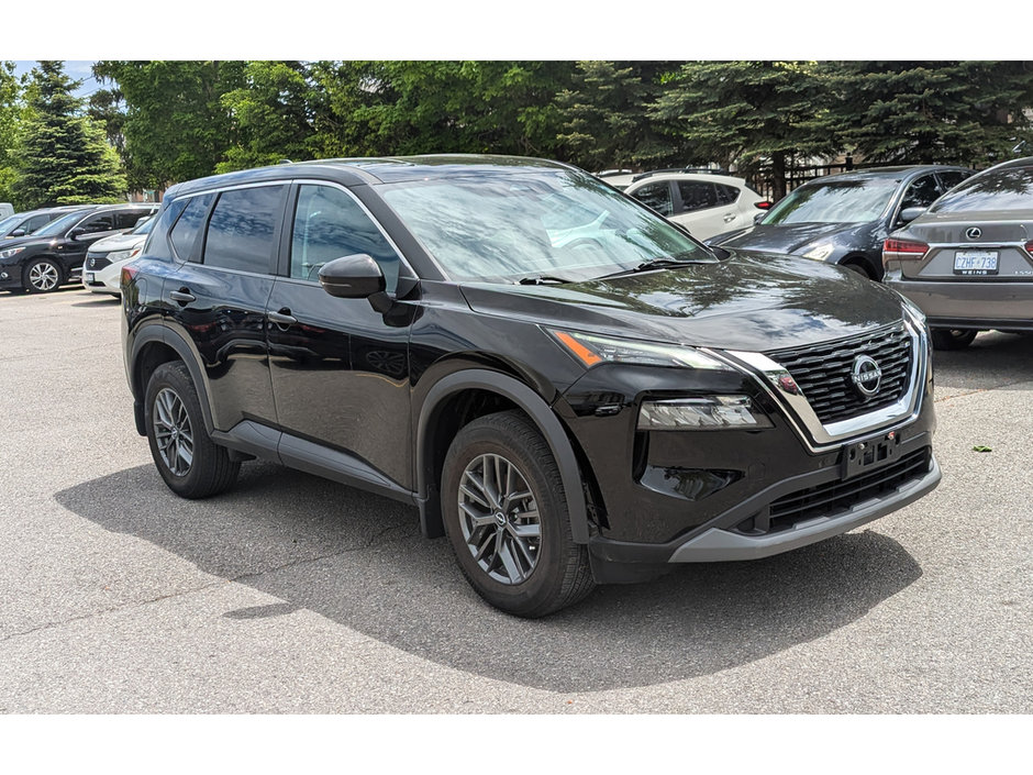 2022 Nissan Rogue S-10