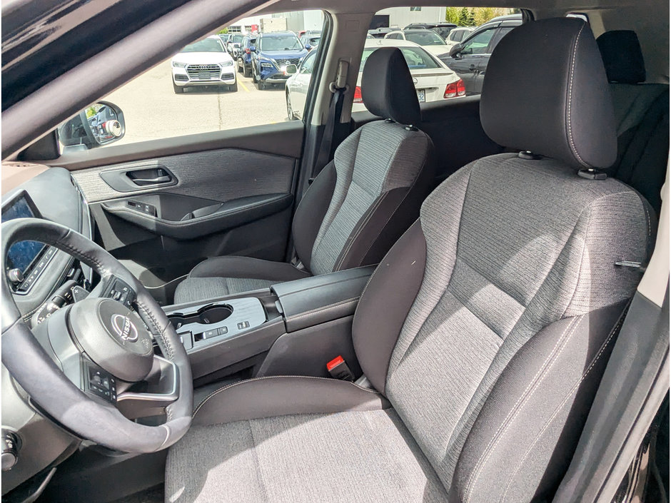 2022 Nissan Rogue S-12