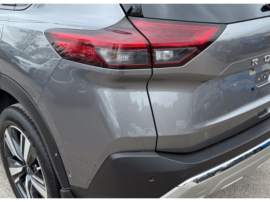 2022 Nissan Rogue Platinum-10