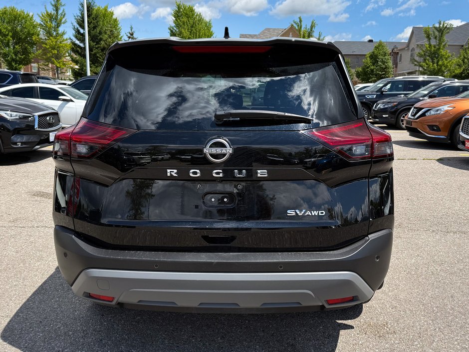 2022 Nissan Rogue SV-6