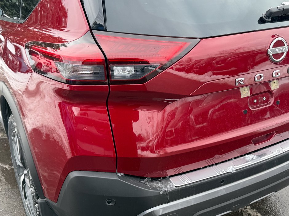 2022 Nissan Rogue SL-11