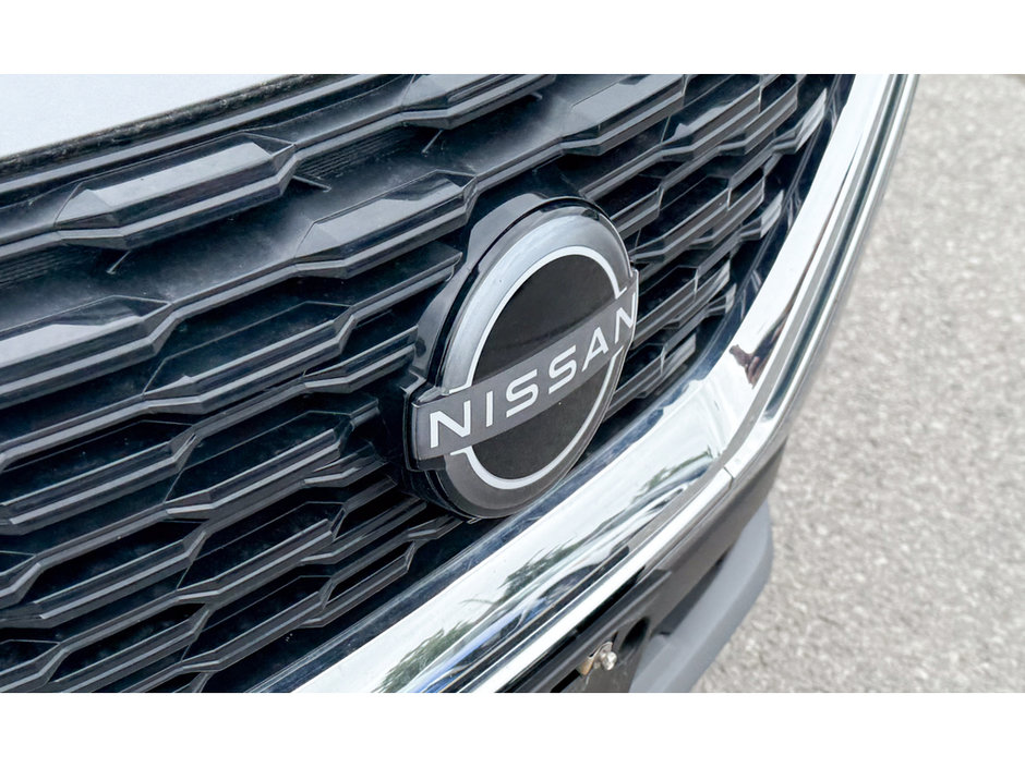 2023 Nissan Rogue SV-10