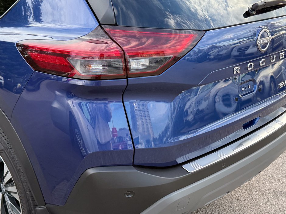 2023 Nissan Rogue SV-10