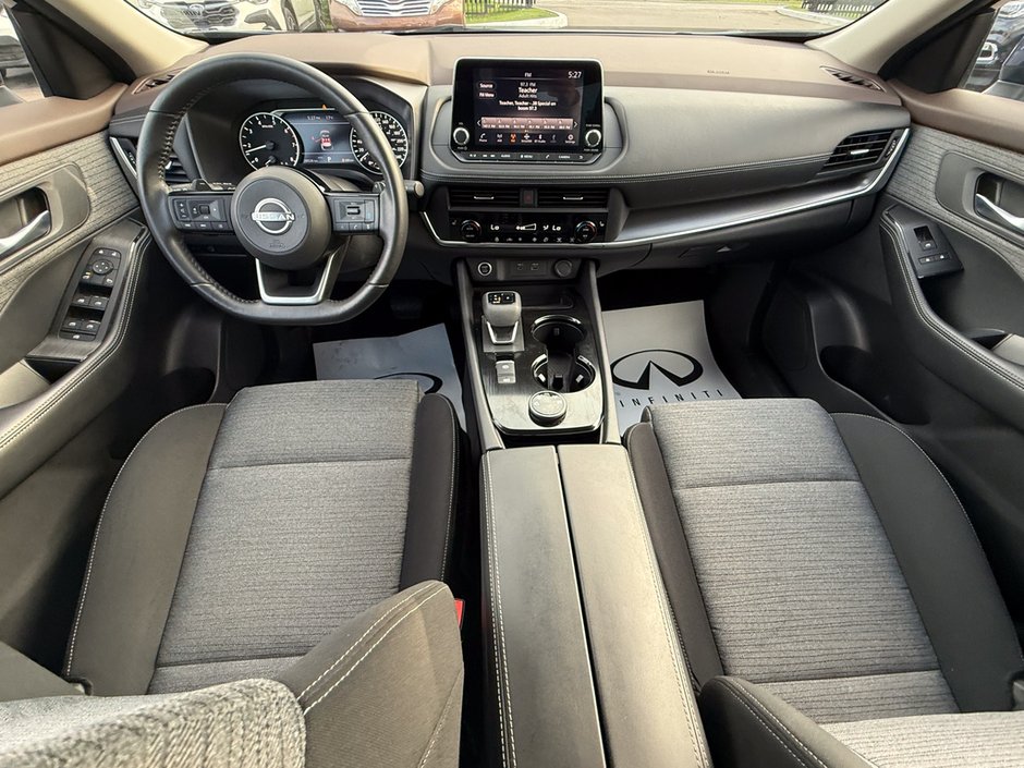 2023 Nissan Rogue SV-13