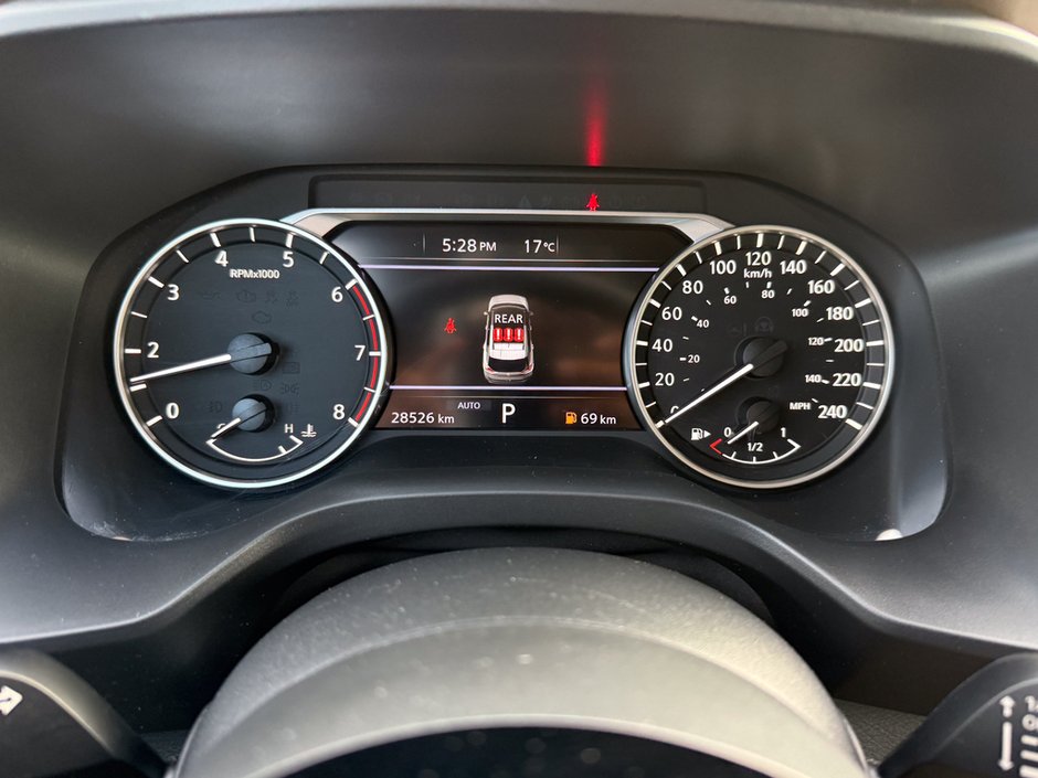 2023 Nissan Rogue SV-22