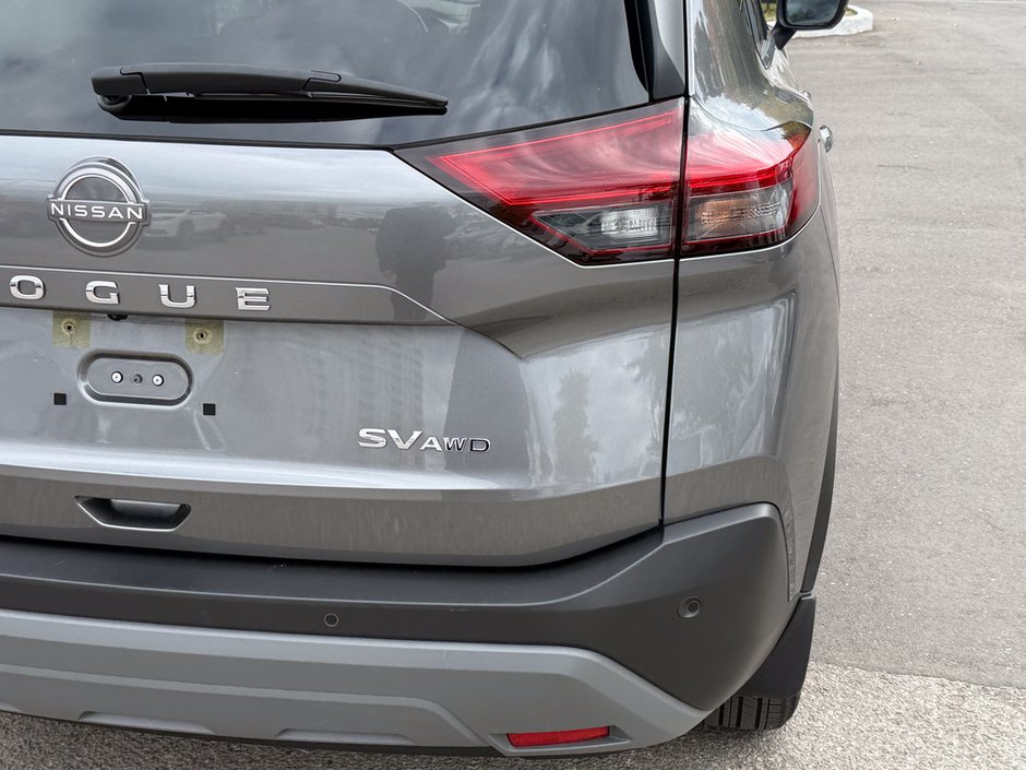 2023 Nissan Rogue SV-12