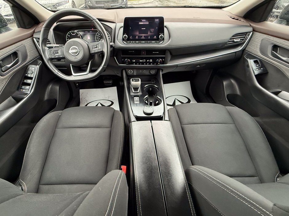 2023 Nissan Rogue S-14