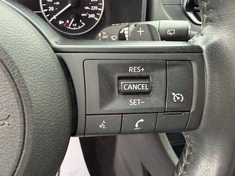 2023 Nissan Rogue S-21