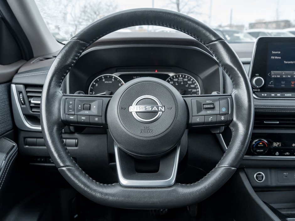 2023 Nissan Rogue SV-8