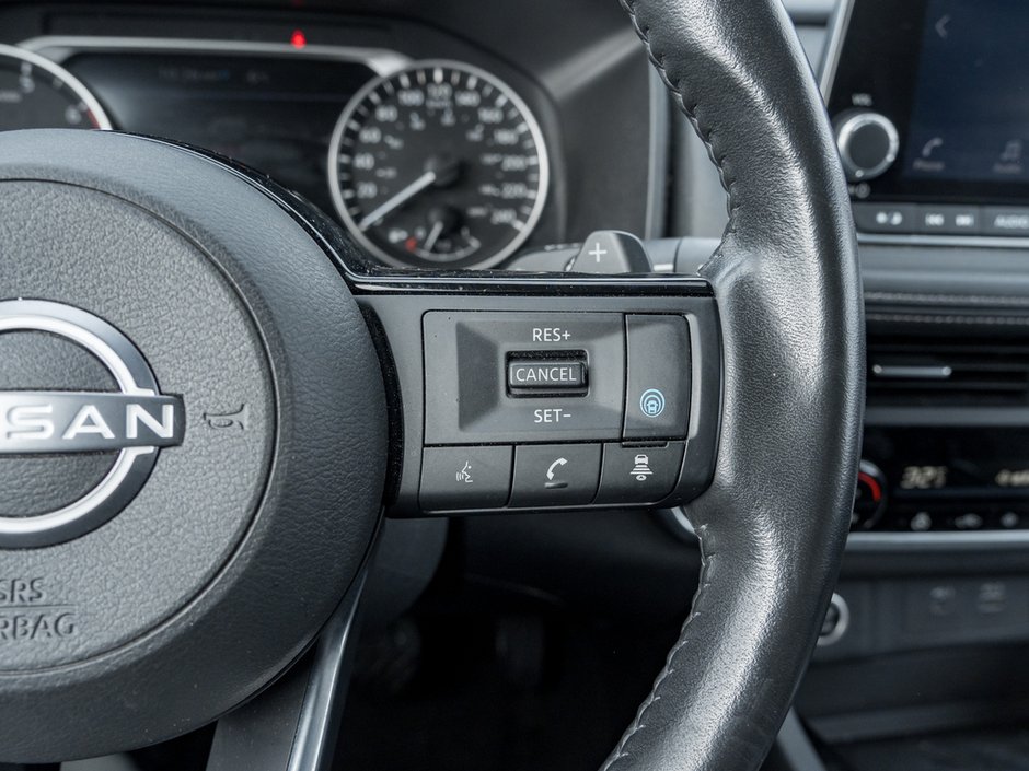 2023 Nissan Rogue SV-10