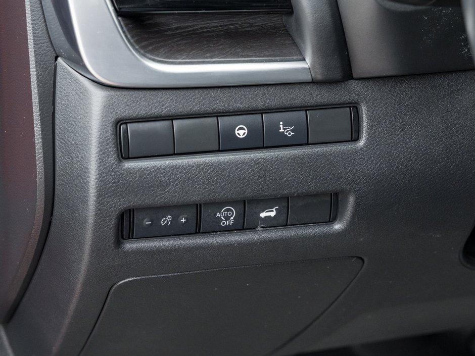 2023 Nissan Rogue Platinum-18